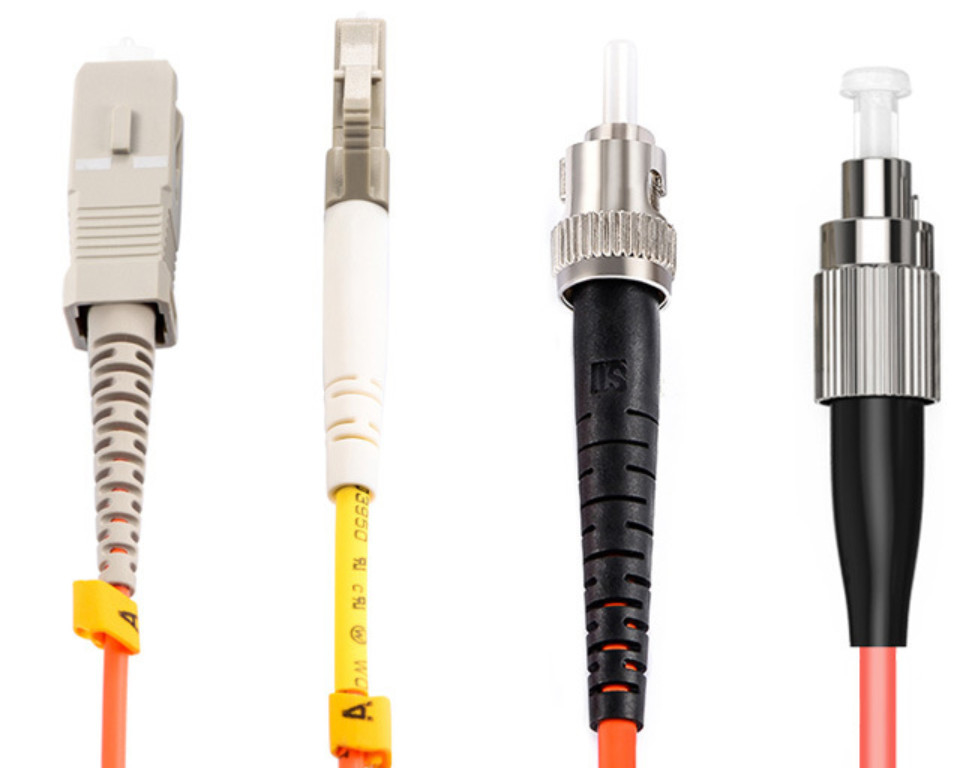 Kurtka PVC LSZH LC SC Patch Cord OM2 Duplex Wielomodowy o średnicy 0,9 mm / 2,0 mm / 3,0 mm