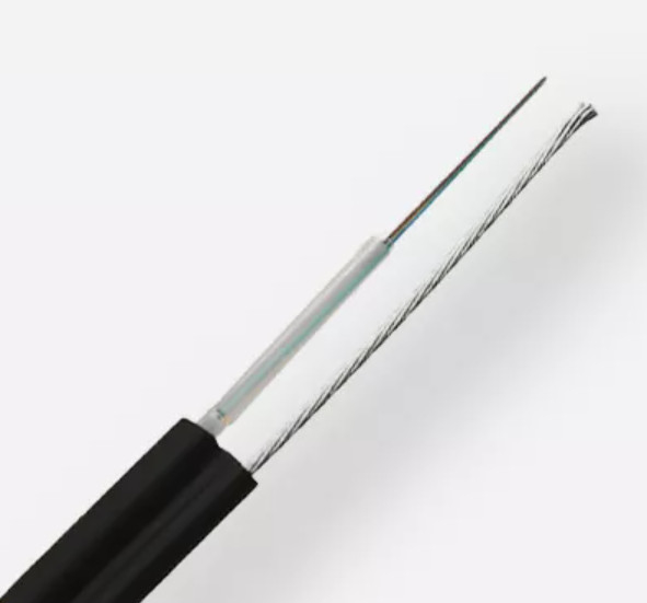 GYXTC8Y Zewnętrzny kabel światłowodowy Fig8 2 4 6 8 12 Rdzeń anteny z drutu stalowego Element wytrzymałościowy