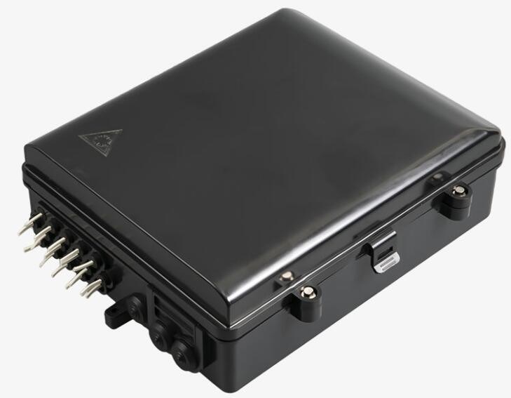 Zewnętrzna skrzynka rozdzielcza światłowodu 16 włókien Typ do montażu na słupie