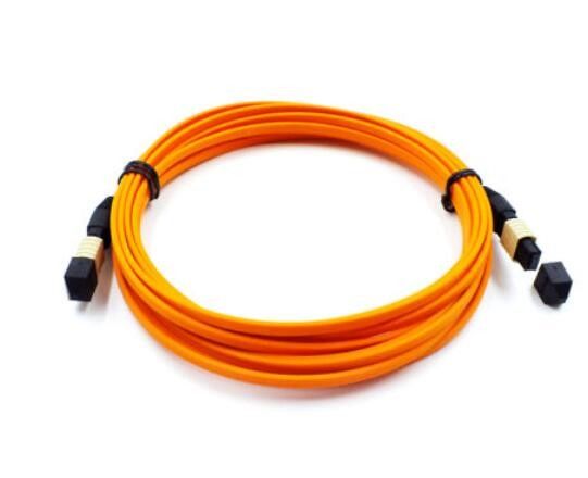 Światłowód wielomodowy MPO 0,9 mm MPO do kabla LC z utratą powrotu 55 dB