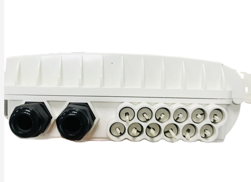 Szafka światłowodowa 16-rdzeniowa zewnętrzna sieć FTTH FTTB FTTX Materiał PC / ABS