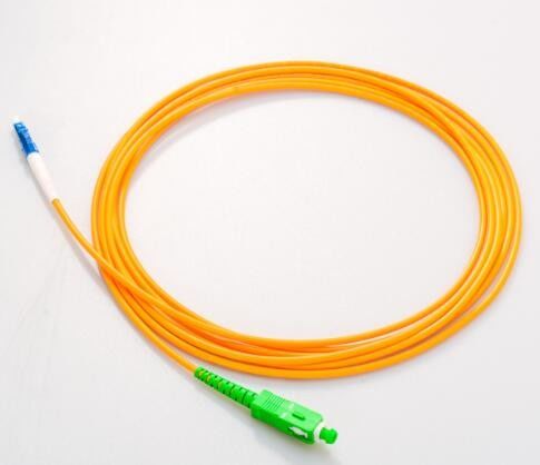 Sc Lc 3m kabel krosowy jednomodowy Simplex LC UPC do SC APC 3,0 mm